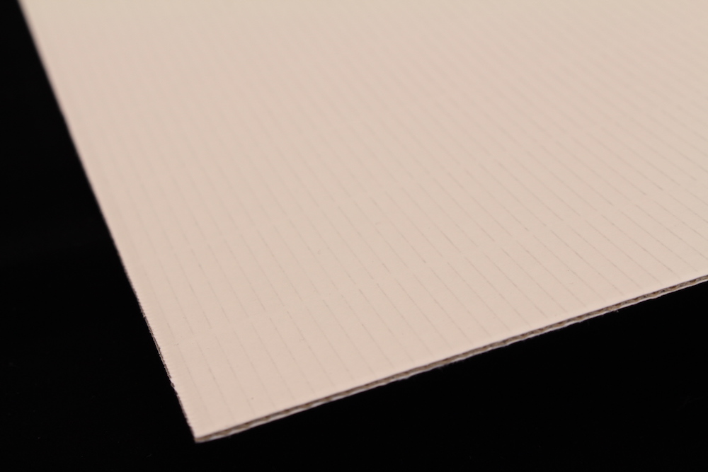 Carton ondulé blanc 100 x 80