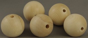 Boules en bois ø 60 mm avec trou traversant (paquet de 5 pièces)